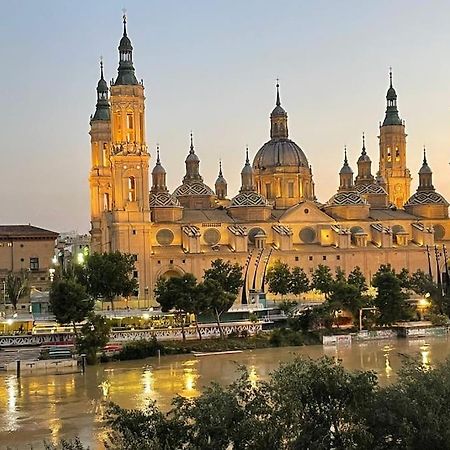 Apartamento Con Vistas Al Pilar Con Aparcamiento Privado Zaragoza Ngoại thất bức ảnh